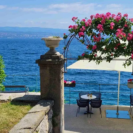 Apartment Vita Lovran Apartment